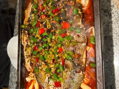 -里岛烤鱼(东港凯虹广场店)