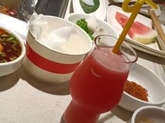 -海底捞火锅鲜切牛肉主题店(长寿路店)