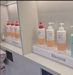 -变画·发型STUDIO