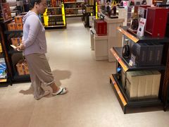 -中免(澳门机场免税店)