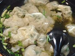 -真真鲜馄饨店(启蒙路店)