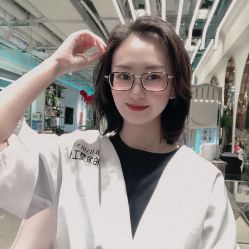 -BULB STUDIO 巴柏明星发型工作室