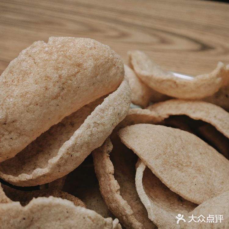 揭秘！这家超多人排队吃的泰国菜，到底好不好吃