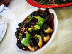 青椒皮蛋-东吴霸王兔(松青路店)