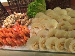 -大中华希尔顿酒店-念自助餐·嗨啤·小龙虾