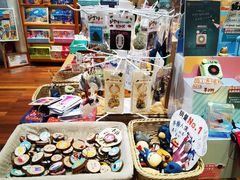 -猫的天空之城概念书店(杭州南宋御街店)