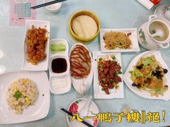 -六和聚传统烤鸭.天津菜(和平店)