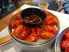 -巴厘龙虾·榜首油焖大虾(音乐学院·沿江酒馆店)