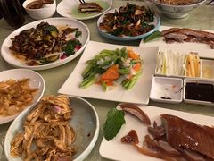 -京尊烤鸭店JINGZUN(春秀路店)