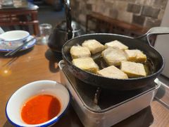 -临街徽菜馆·正宗黄山味