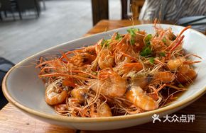 Tea-Infused Honey River Shrimp