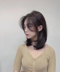 -十六番发型师事务所