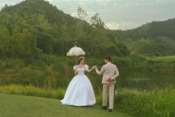 点击看大图 -卢浮宫婚纱摄影(银河国际店)