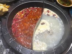 大骨鸳鸯锅-蜀大侠火锅(森兰花园城店)
