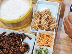 -宏状元现熬粥·京味菜(黄寺大街店)