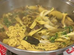 -巴山路曹记鸭霸王火锅(梅溪步步高新天地店)