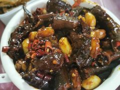 -铁头烧菜馆(立新路店)