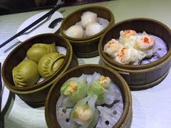 -圣河湾虾饺美食(站前店)