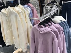 -hotwind热风(中贸广场店)