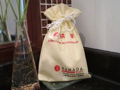 -上海华凯华美达广场酒店