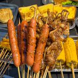 华店附近这家铜锅涮肉里面的烧烤也好好吃啊！ 