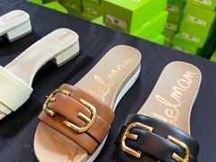 -广州周大福金融中心