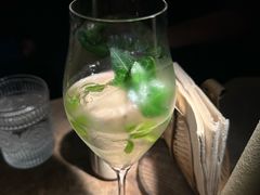 -Shift cocktail bar鸡尾酒吧