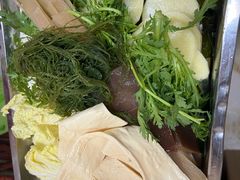 -金鼎雪山牦牛杂火锅(理县总店)