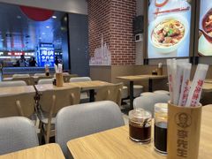 -李先生牛肉面大王(济南火车站候车室店)