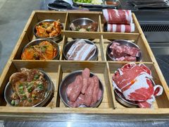 -马路牙子烧烤音乐酒馆(望京店)