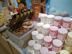 -好利来(革新店)