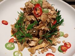 笋衣手撕鸡-小大董·烤鸭(凤凰汇店)