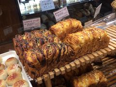 -苹果花园(南泉路店)