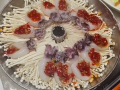 -梁家大院•农家菜(昆山会展中心店)