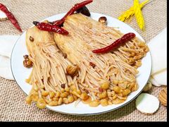 -傻根大肉面(三美店)