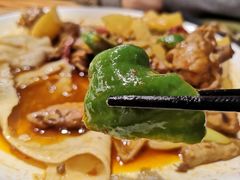 沙湾大盘鸡-塔哈尔·新疆盛宴(城西银泰店)