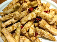 -95号酱骨·一块豆腐(展春园西路店)