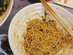 -肥肥虾庄·金牌油焖大虾(东湖欢乐谷店)