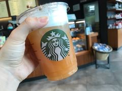 -星巴克(西安曲江银泰店)