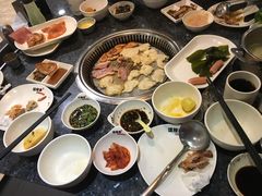 -汉松亭韩式自助烤肉&料理(苏宁广场店)