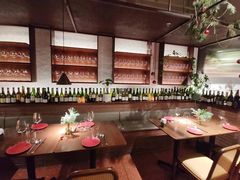 -肆海小川菜酒馆Wine Bistro (青年路店)