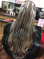 -镁连社·美联社