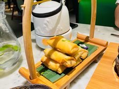 雪耳菌蓉春卷-辛香汇·现炒川菜(淮海路百盛店)