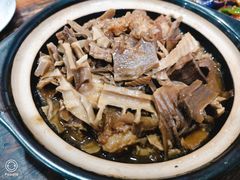 -临街徽菜馆·正宗黄山味