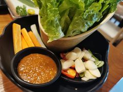 包肉生菜-匠太烧肉台日料理餐酒馆(三林店)