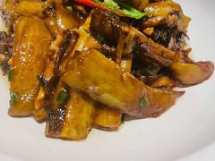 会跳舞的茄子-新白鹿餐厅(爱琴海购物中心店)