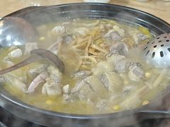 -醋缘臭屁醋养生火锅