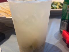 -肥肥虾庄·金牌油焖大虾(杨园滨江时代walk店)