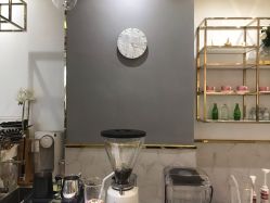 -初颜品佑肌肤管理