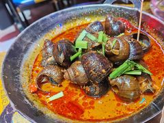 -老闵田螺馆·南昌特色小炒(梦时代店)